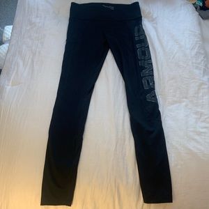 Under Armour Black Compression Leggings